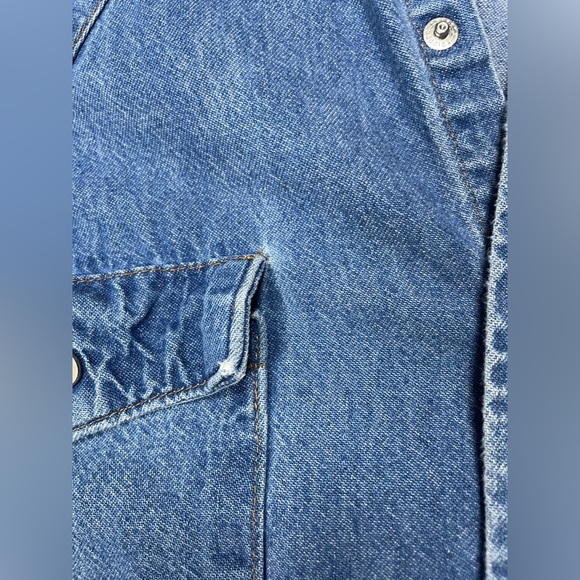 Vintage Saddle King Western Denim Shirt – Pearl Snap, Long Sleeve - Picture 6 of 16